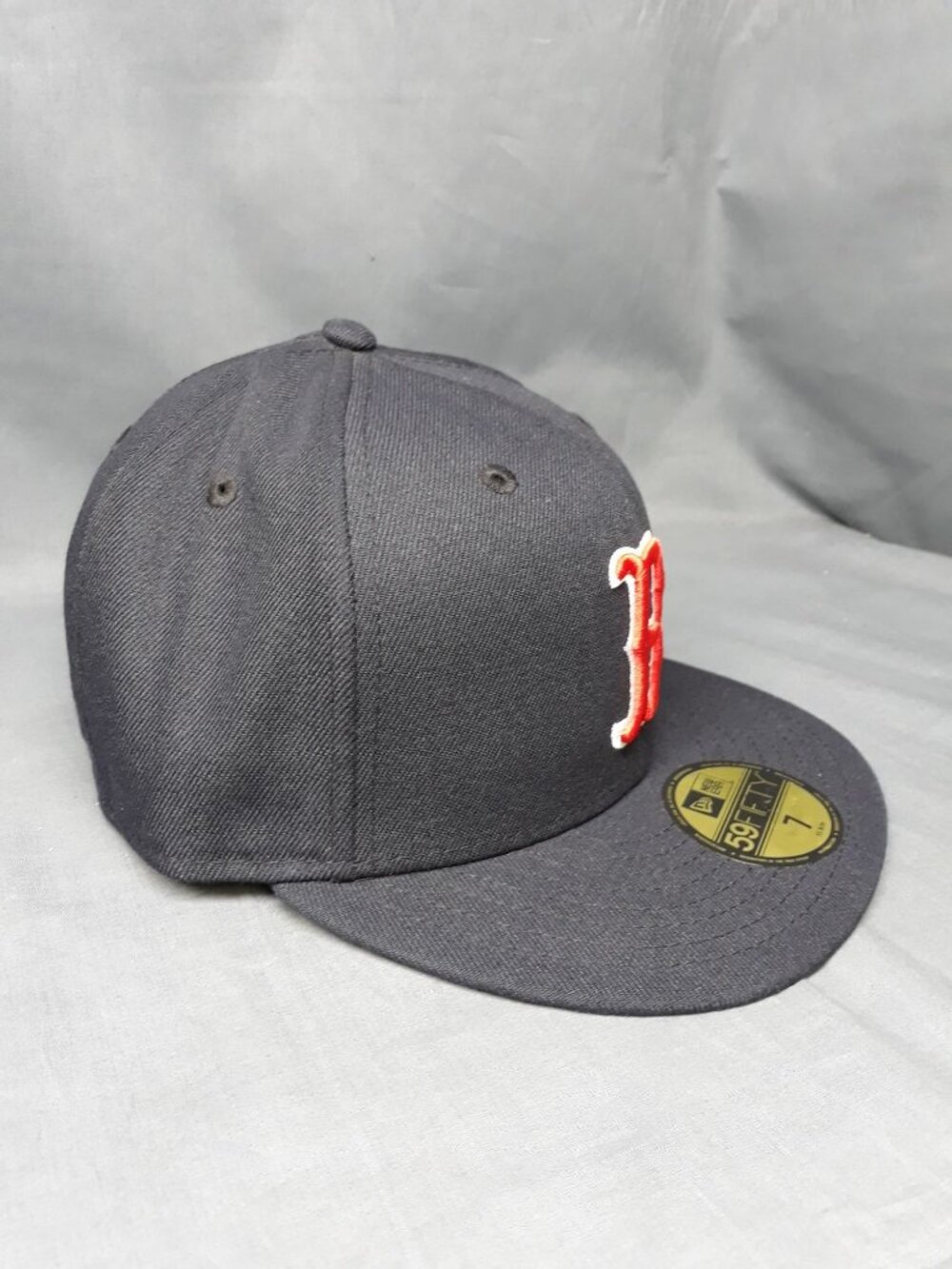 New Era 59Fifty Boston Red Sox Fitted Cap Navy Size 7 NEW WITH TAGS! - Picture 2 of 6